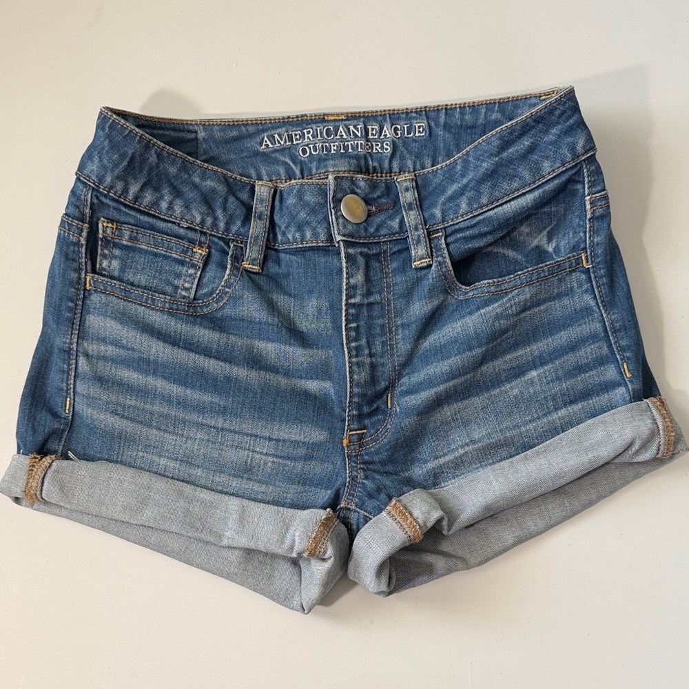 American Eagle Outfitters Classic Hi-Rise Jean Super Stretch Shorts Size 2